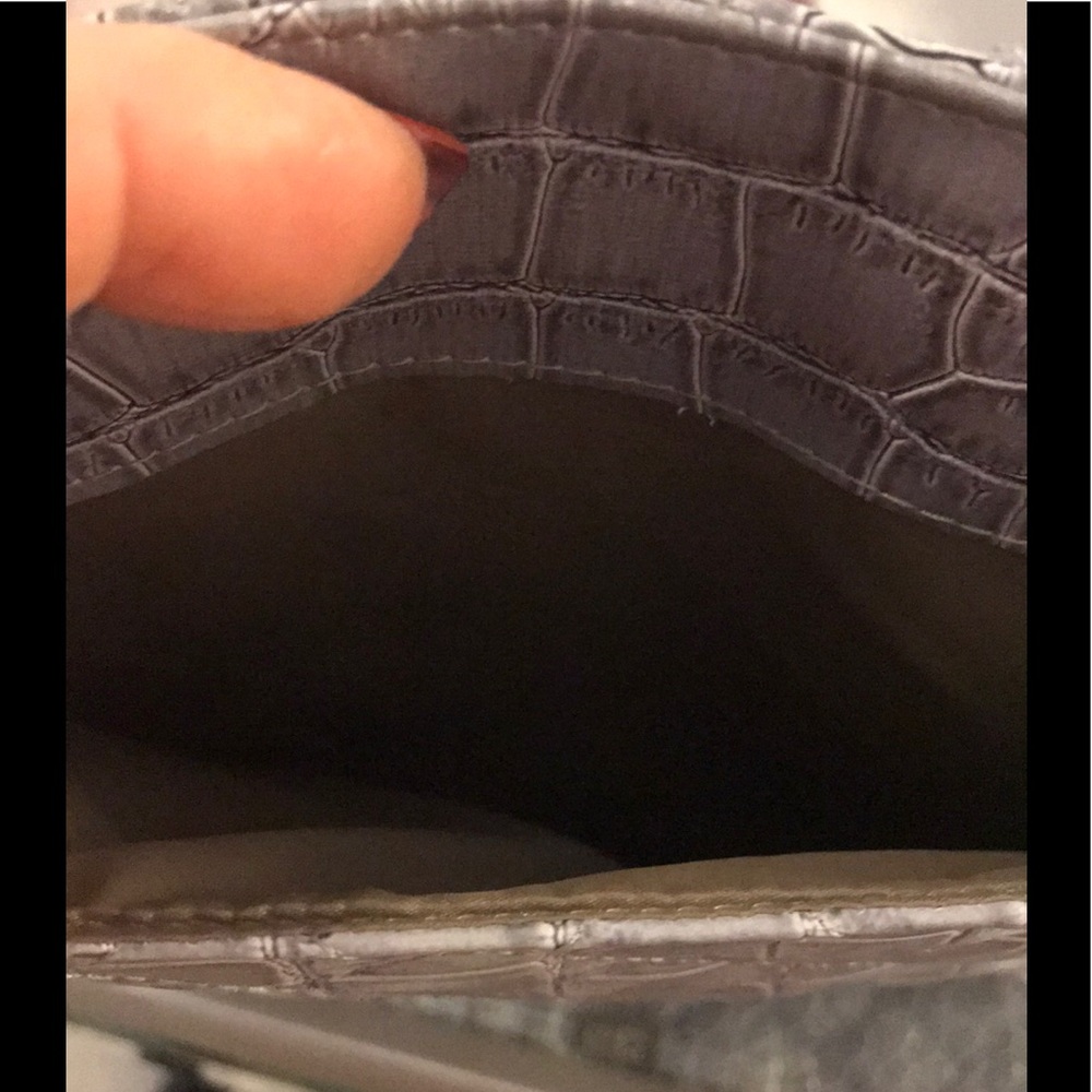 FERGY Authentic🇮🇹 IPad 2-3 ( crocodile engraving - Picture 2 of 8